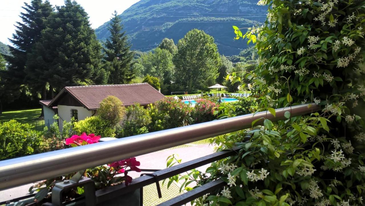 Hotel Due Laghi Padergnone Exterior foto